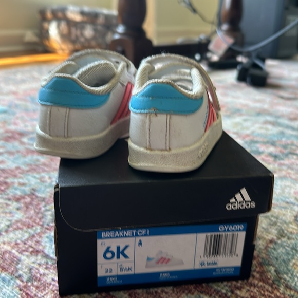 Adidas Toddler Girl Sneakers - Picture 2 of 3